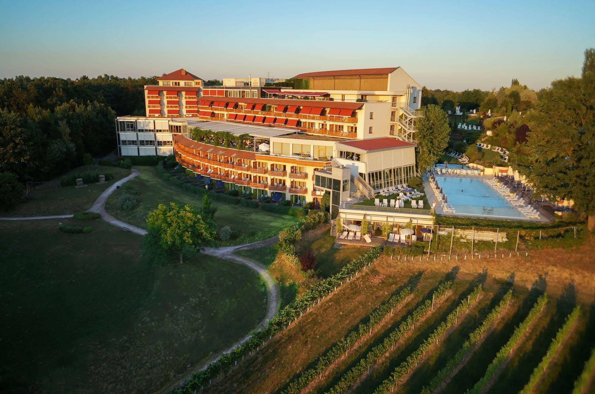 Hotel & Spa Der Steirerhof Bad Waltersdorf Exterior photo